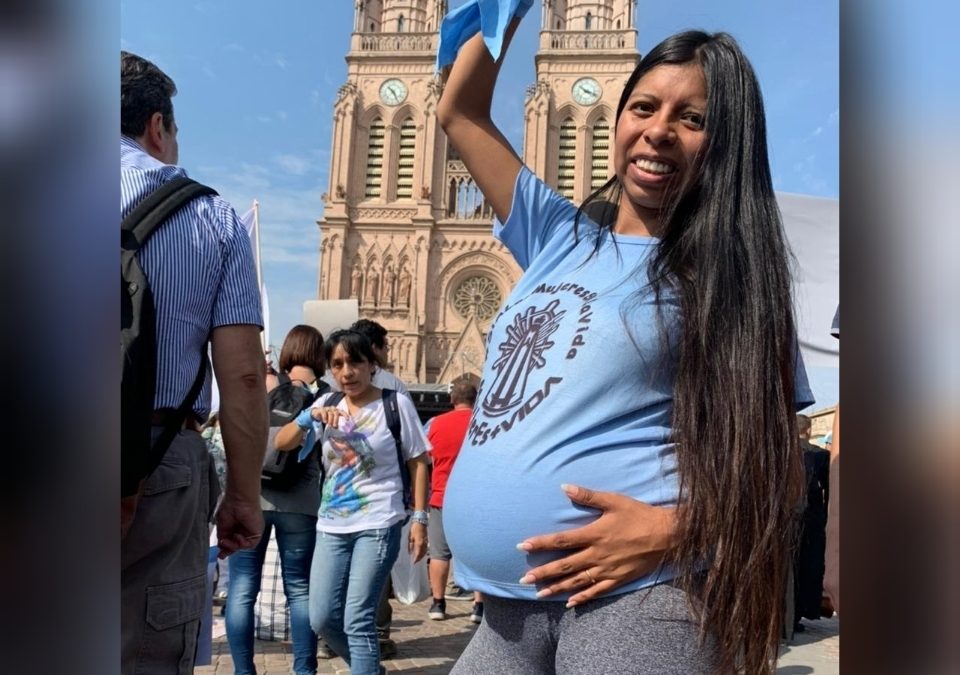 Católicos y evangélicos reciben al Partido Celeste Provida con gran esperanza